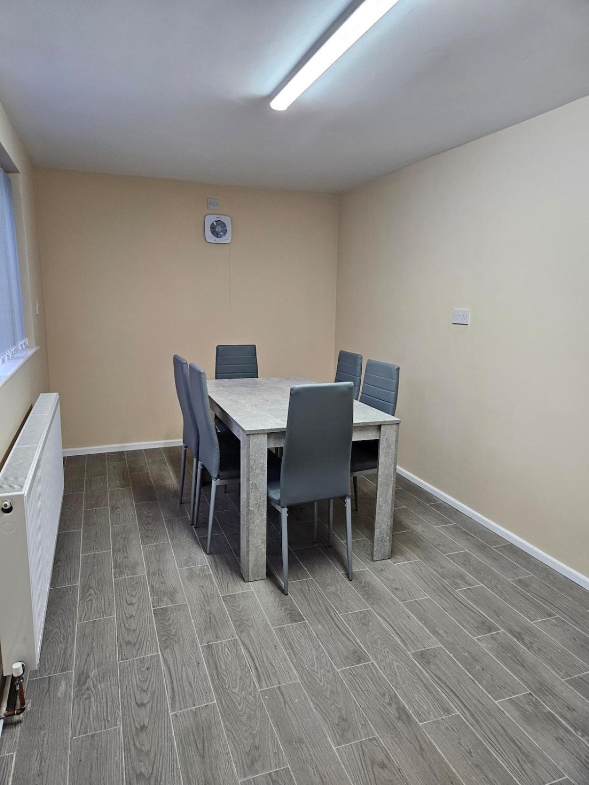 Clover Crest - 2-Bedroom House Bourton-on-the-Water Екстериор снимка
